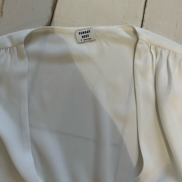 NWT Aritiza Sunday Best KIMBERLY BLOUSE - Picture 5 of 11